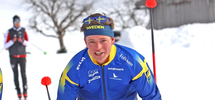 Jonatan Ståhl har varit med och tagit fram den första vetenskapliga artikeln om skidorientering. 