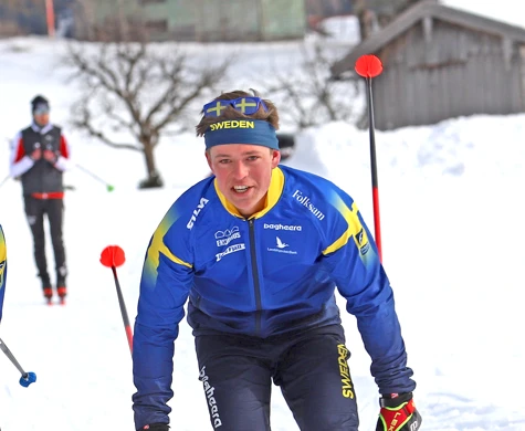 Jonatan Ståhl har varit med och tagit fram den första vetenskapliga artikeln om skidorientering.