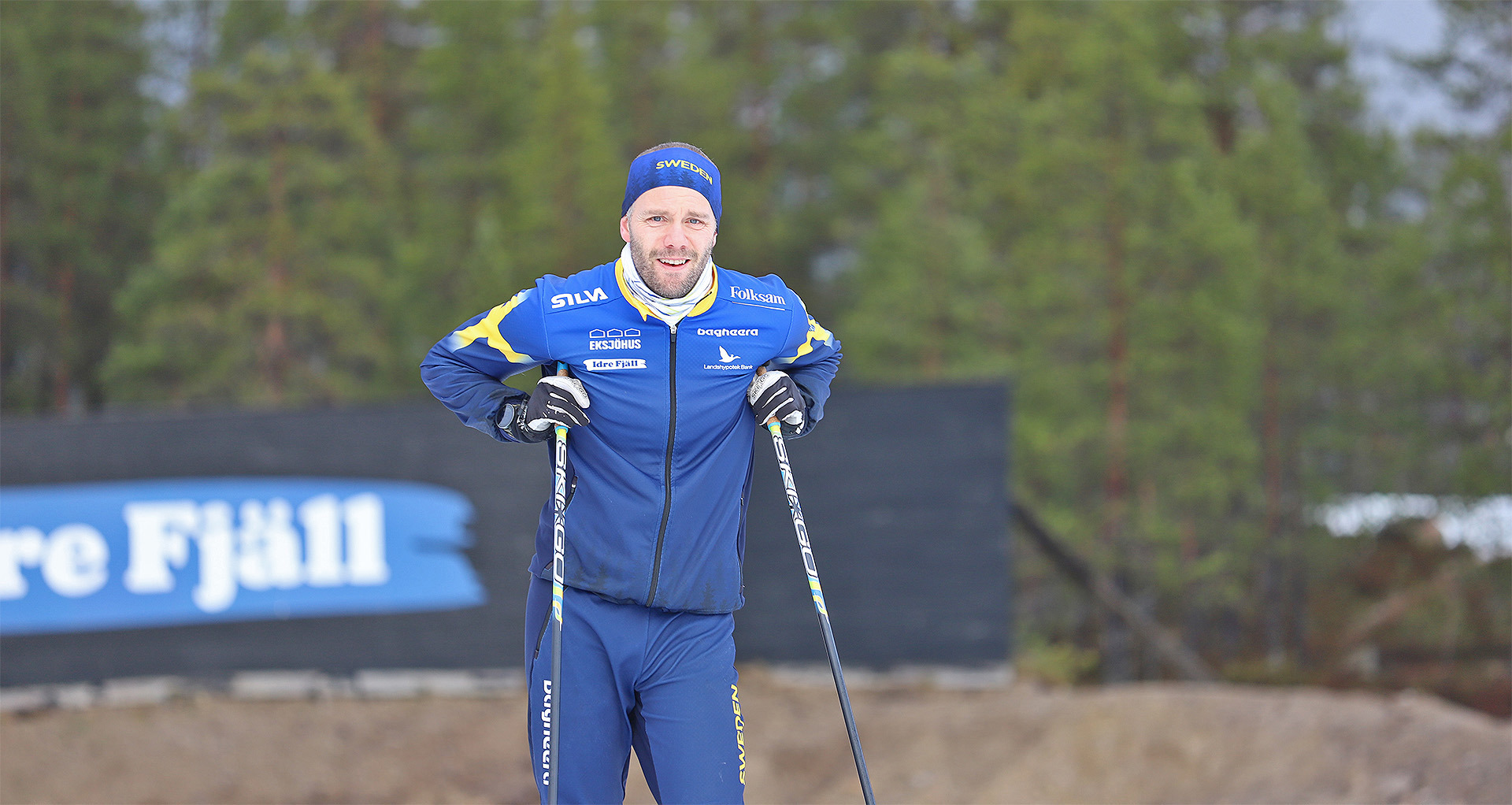  Joel Kärrman är ny förbundskapten för skidorienteringslandslaget. Den gångna veckan har Joel drillat åkarna på Idre Fjälls utlagda snö.