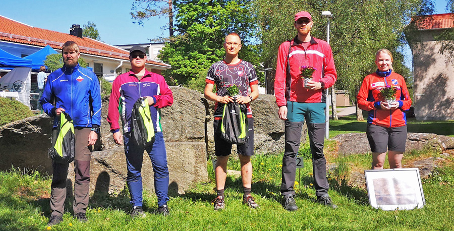 Från höger till vänster, vinnaren Marit Wiksell, Anton Hemlin, Ralph Körner, Robert Jakobsson och Geir Myhr Öyen. Foto: Per Stålnacke.