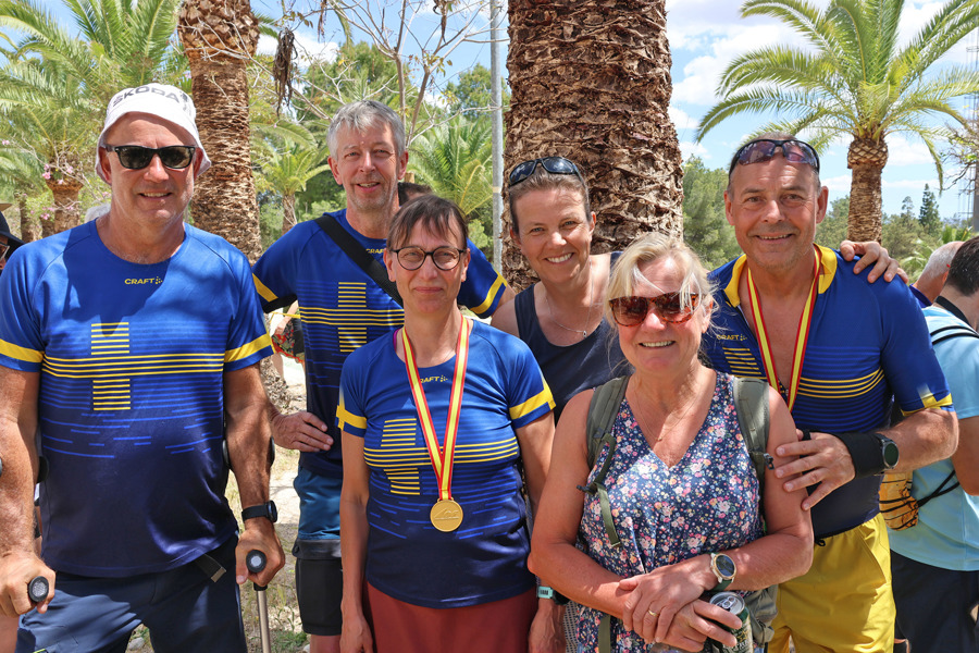 Ett glatt svenskgäng efter sprinten. Benny Lindgren (som coach då han var hälseneskadad), Kenneth Svensson, Monica Kollberg, Malin Ågren, Eva Lindgren samt Stefan Kollberg.