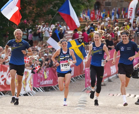 Det svenska stafettlaget under upploppet på VM i Danmark sommaren 2022.