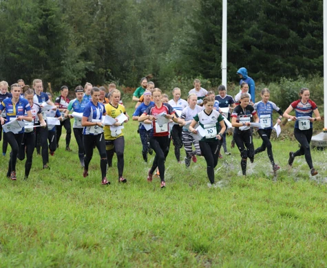 Löpare under SM i stafett i fjol utanför Sundsvall 