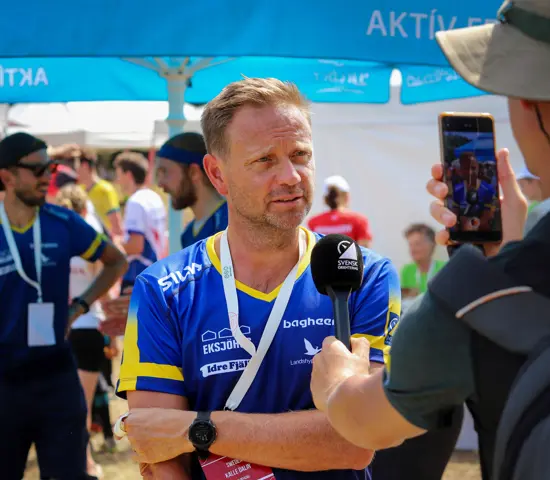 Kalle Dalin intervjuas på EM-kval 2024.