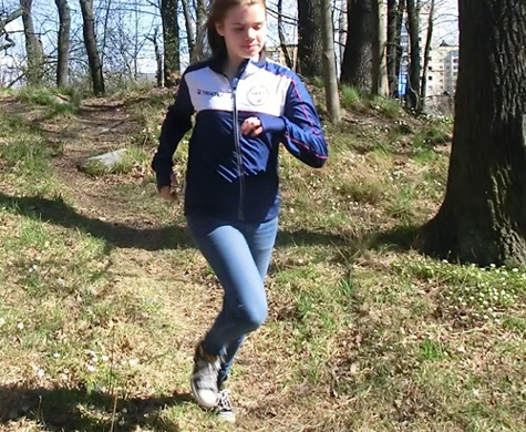Tre från Stockholm till Junior-VM, Emma Hagrot debuterar