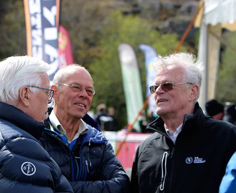 Uppskattat 100-årsfirande på Swedish League-arenan