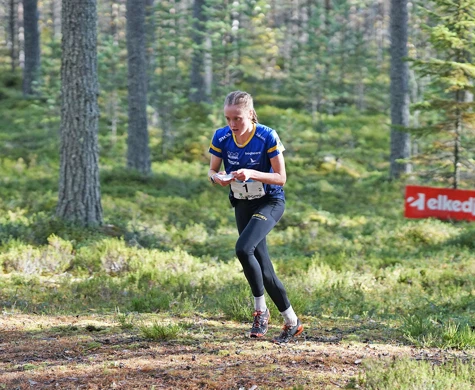 Sanna Fasth under världscupstafetten i Finland i höstas där Sanna sprang andra sträckan i segerlaget.