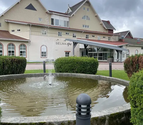 Bild på entrén Selma spa