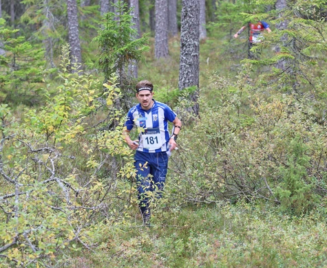 Max Peter Bejmer bäddade för en spännande jaktstart i morgon med dagens seger på Swedish League.